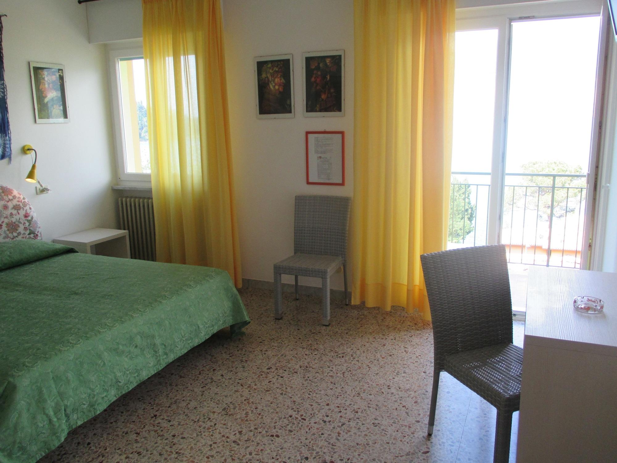 Hotel Casa Popi Malcesine Exteriér fotografie